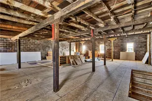 128 N Washington Ave, Greensburg, PA 15601 - Photo 28