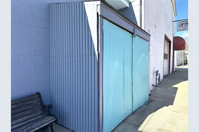 128 N Washington Ave, Greensburg, PA 15601 - Photo 6