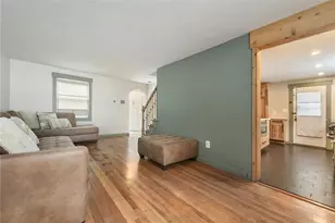 11509 Joan Dr, Pittsburgh, PA 15235 - Photo 8