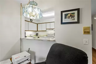 1987 Centurion Dr, Pittsburgh, PA 15221 - Photo 12