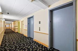 1987 Centurion Dr, Pittsburgh, PA 15221 - Photo 4