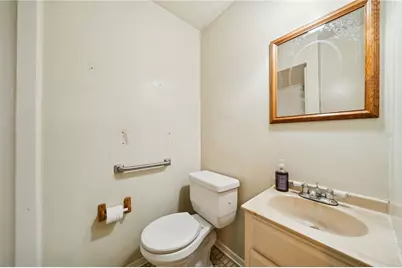 519 Pamela Dr, Penn Twp, PA 15636 - Photo 28