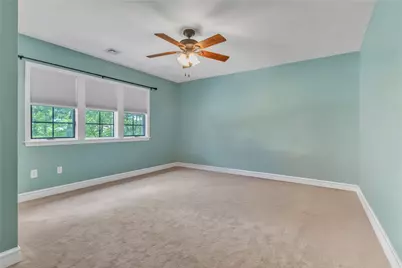 2167 S Villa Dr, Hampton, PA 15044 - Photo 28