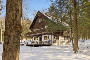 427 Wenatchee Path, Indian Lake Boro, PA 15926 - Photo 4