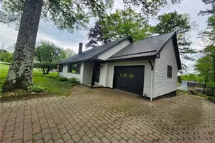 326 Frazier, Neshannock Township, PA 16105 - Photo 1