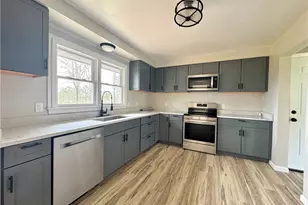 326 Frazier, Neshannock Township, PA 16105 - Photo 8