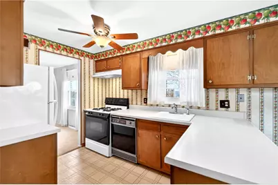 2521 Rose Drive, Pittsburgh, PA 15116 - Photo 10