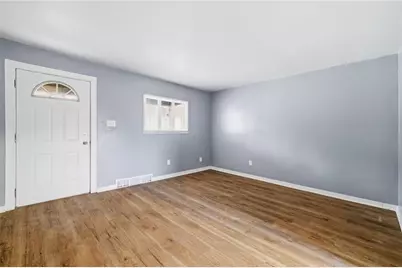 2322 Patterson Avenue, Pittsburgh, PA 15218 - Photo 6