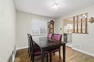 4923 Leona Dr, Pittsburgh, PA 15227 - Photo 14