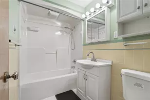 4923 Leona Dr, Pittsburgh, PA 15227 - Photo 24