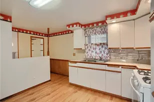 916 Temple Ave, New Castle, PA 16101 - Photo 30