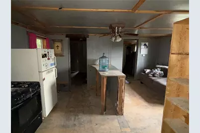 705 Maryland Ave, Glassport, PA 15045 - Photo 2