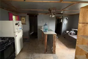 705 Maryland Ave, Glassport, PA 15045 - Photo 2