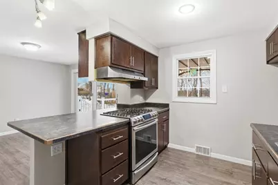 650 Galway Dr, Bethel Park, PA 15102 - Photo 18