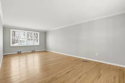 650 Galway Dr, Bethel Park, PA 15102 - Photo 10