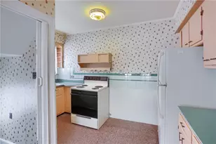 703 W Poland Rd, Bessemer, PA 16112 - Photo 10