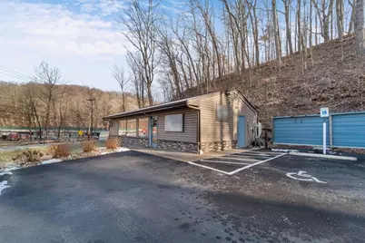 1290 Brodhead Rd, Moon/Crescent Twp, PA 15108 - Photo 1