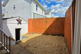 539 Walnut St, Vandergrift, PA 15690 - Photo 34