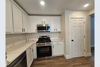 539 Walnut St, Vandergrift, PA 15690 - Photo 6