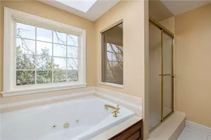 1789 Tragone Dr, Pittsburgh, PA 15241 - Photo 32