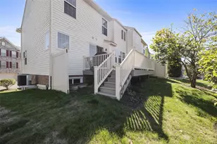 135 Kensington Dr, Ohio Township, PA 15237 - Photo 18