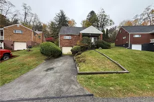 1938 Glencrest Dr, Monroeville, PA 15146 - Photo 2