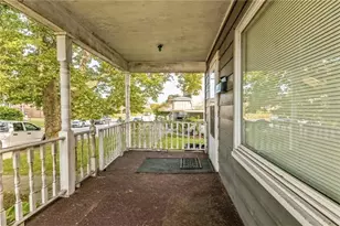 909 Franklin St, McKeesport, PA 15132 - Photo 2
