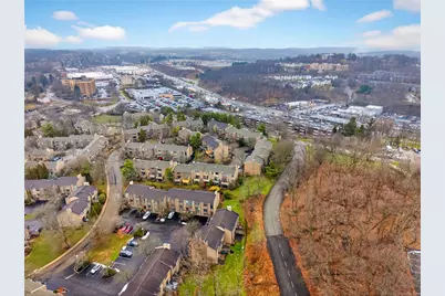 363 Hawthorne Ct, Ross Twp, PA 15237 - Photo 40