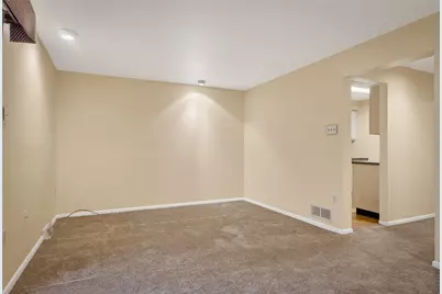 363 Hawthorne Ct, Ross Twp, PA 15237 - Photo 12