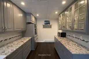 708 Jefferson Dr, Ross Twp, PA 15229 - Photo 12