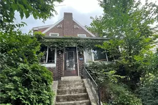 2008 Locust St, Pittsburgh, PA 15218 - Photo 4