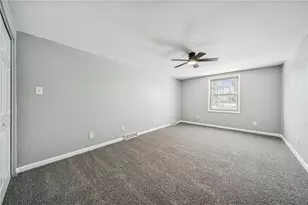 417 Longview Dr, Monroeville, PA 15146 - Photo 20