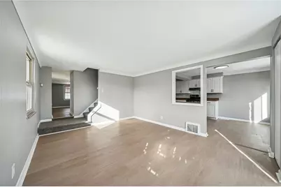 417 Longview Dr, Monroeville, PA 15146 - Photo 2