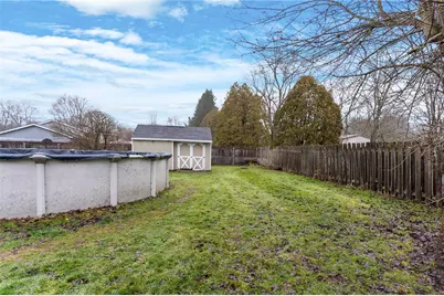 3 Redwood Dr, Hempfield Township, PA 16125 - Photo 8
