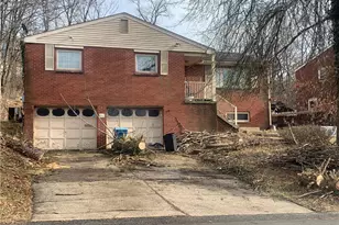 264 Yosemite Dr, Pittsburgh, PA 15235 - Photo 1