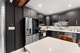 172 Lodi Way, Pittsburgh, PA 15201 - Photo 8