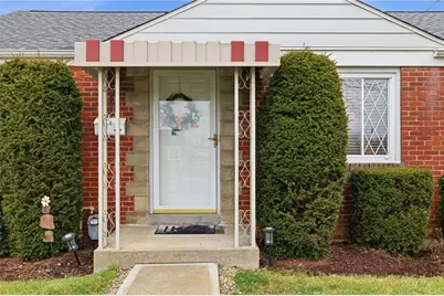 675 Somerville, Scott Township, PA 15243 - Photo 4