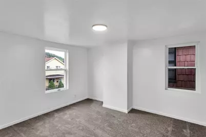 623 E 3rd Ave, Tarentum, PA 15084 - Photo 22