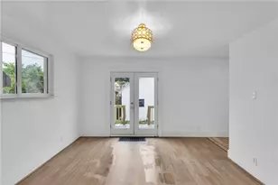 623 E 3rd Ave, Tarentum, PA 15084 - Photo 12