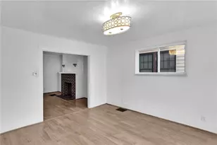 623 E 3rd Ave, Tarentum, PA 15084 - Photo 14