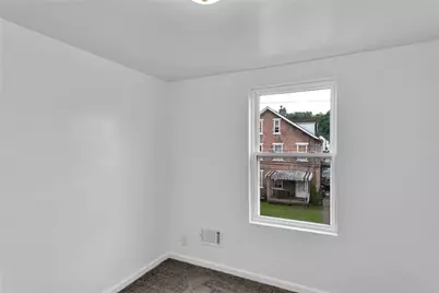 623 E 3rd Ave, Tarentum, PA 15084 - Photo 24