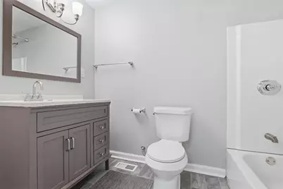 2400 Leticoe St, Pittsburgh, PA 15203 - Photo 12