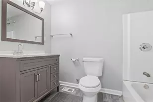 2400 Leticoe St, Pittsburgh, PA 15203 - Photo 12