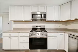 415 Cyra Dr, Monroeville, PA 15146 - Photo 12