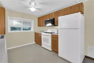 2071 Brodhead Rd, Hopewell Township, PA 15001 - Photo 18