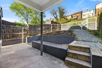 23 Craighead St, Pittsburgh, PA 15211 - Photo 32