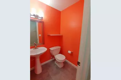 115 Mountain Dr, Carnegie, PA 15106 - Photo 14
