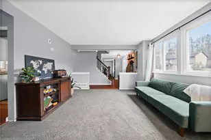 1486 Greendale Dr, Pittsburgh, PA 15239 - Photo 6