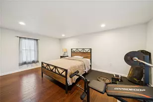 869 Middletown Rd, Hempfield Township, PA 15672 - Photo 14