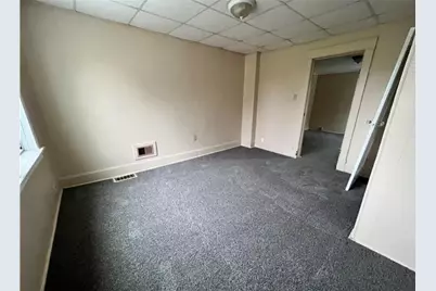 1173 S 2nd #1/2, Ellwood City, PA 16117 - Photo 6